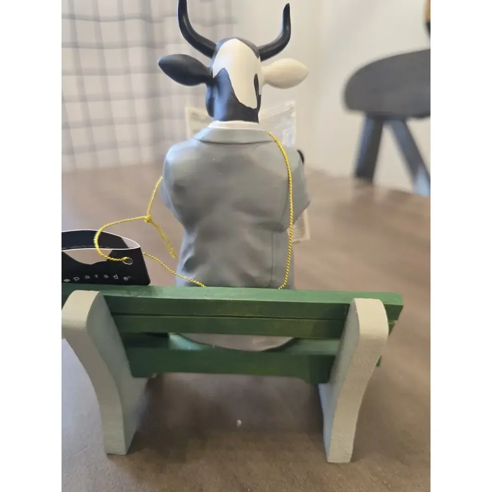 Cow Parade Citizen Kow With Box And Tag #11565